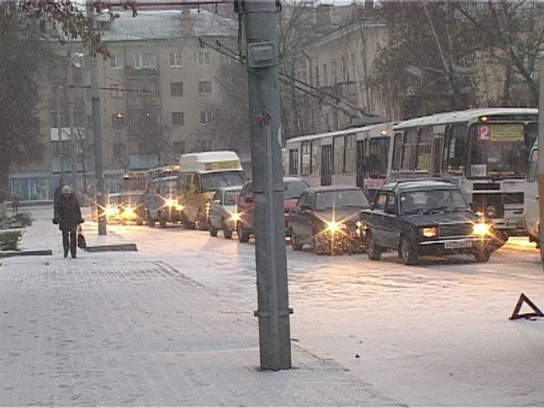 И еще авария. Теперь на суше