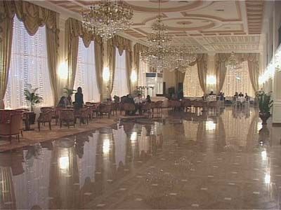 Открытие фешенебельной гостиницы