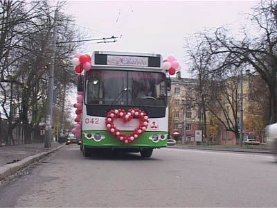 Свадебный троллейбус