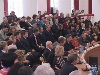 Губернатор утвержден...