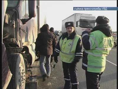 Как сотрудники ГАИ спасли водителя