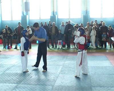 Соревнования по каратэ