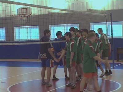 Соревнования по волейболу