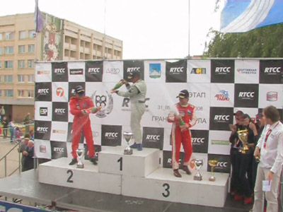 Богатое на события начало лета