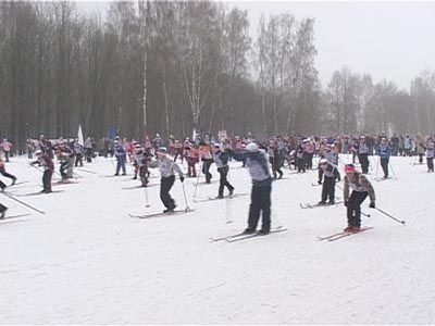Весна лыжникам не помеха
