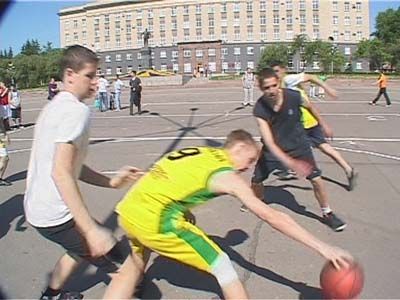 Открытое первенство по уличному баскетболу