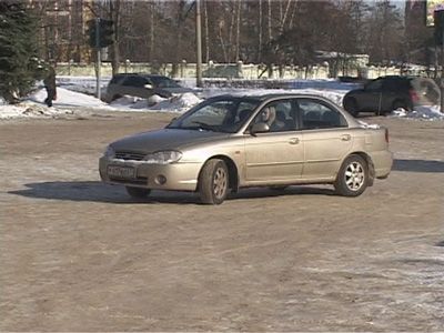 Леди за рулем