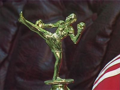 Кикбоксинг...