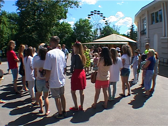 Собирайся детвора! Все на праздники двора! 