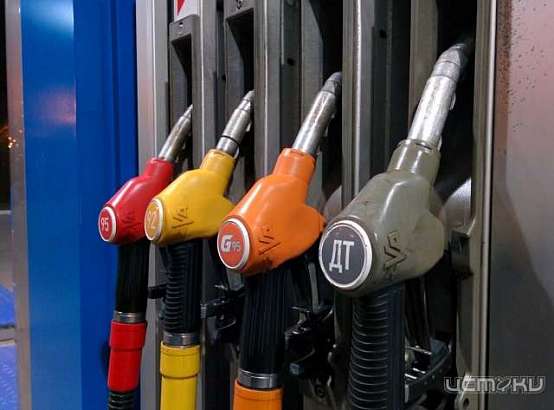 Цена на бензин продолжают расти