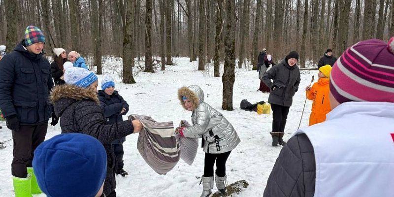 масленица в Орле спортивное ориентирование Орловские ориентировщики отпраздновали последний день Масленицы шуточными соревнованиями и застольем