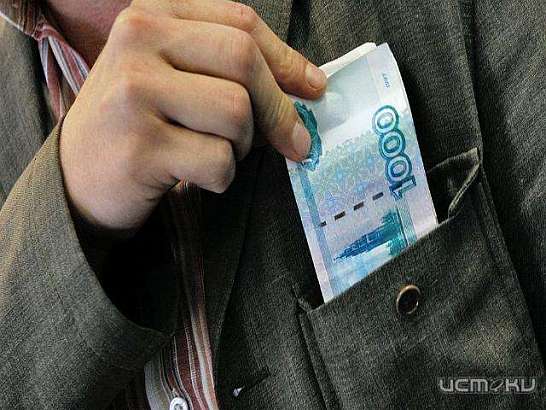 Полицейские нашли вора, укравшего из квартиры пенсионера 9 тыс. руб.