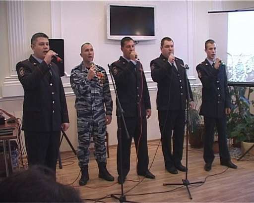 В память о тех, кто защищает нашу спокойную жизнь... 