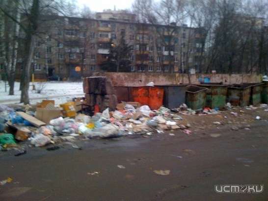 Новости за 90 секунд: совсем недетский пейзаж у детского сада, за смерть троих при взрыве газа виновный получит лишь три года колонии поселения