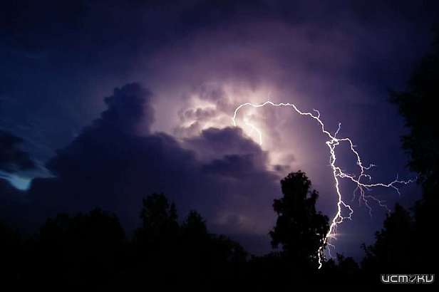 Грозы и град обрушатся на Орловщину Грозы и град обрушатся на Орловщину