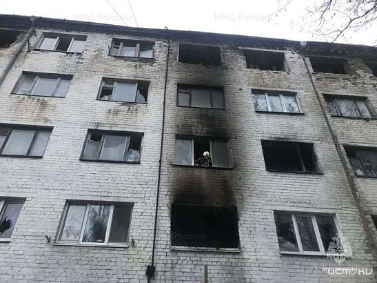 В Орле на Металлургов горел расселённый дом