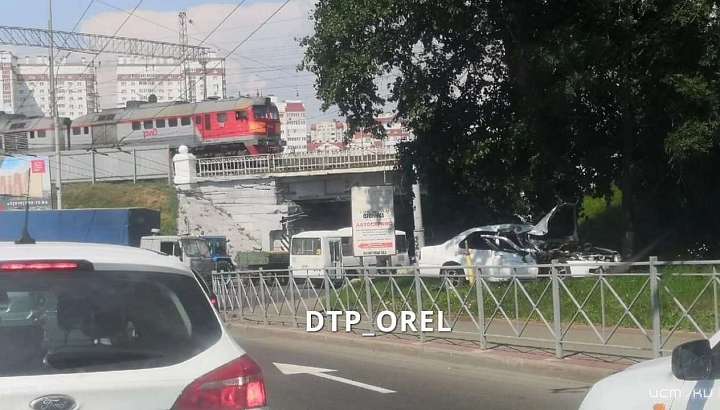 В Орле столкнулись «КАМАЗ» и «Ниссан»