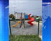 Экспресс - новости: орловский активист обращает внимание прокуратуры на состояние детской площадки в центре Орла