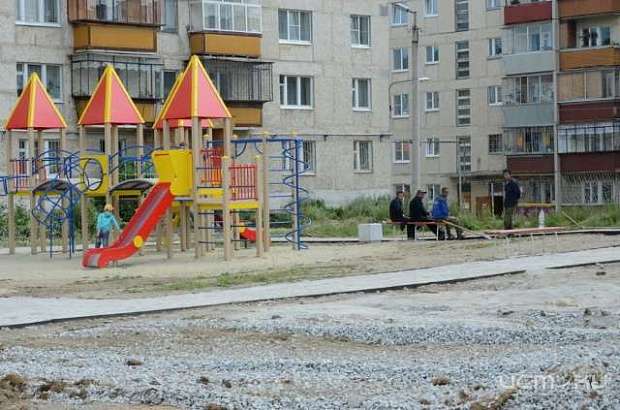 В Болхове благоустроят дворы и парк 