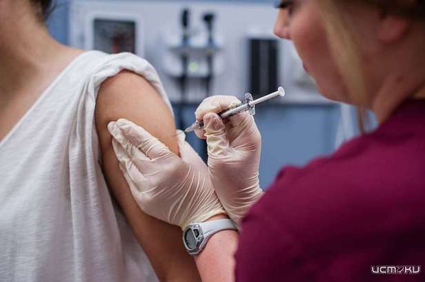 В Орле пункт вакцинации в ТМК «Гринн» перешел на ежедневный режим работы