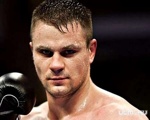 За жизнь орловского боксера Дениса Бойцова борются немецкие медики