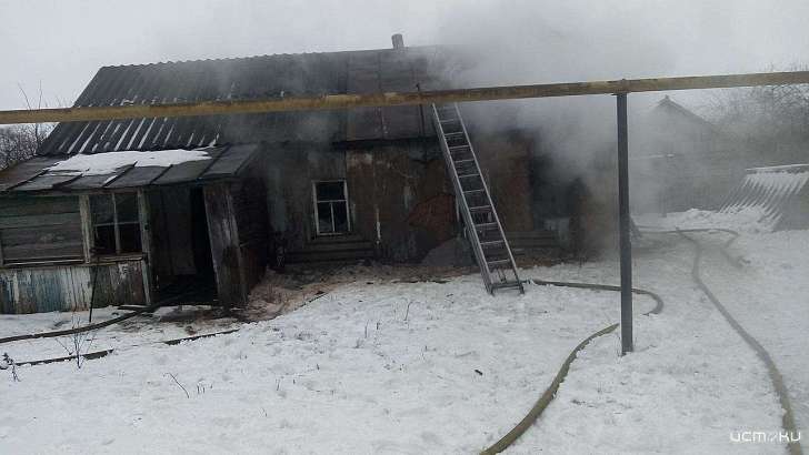При пожаре в орловской глубинке погиб 52-летний мужчина