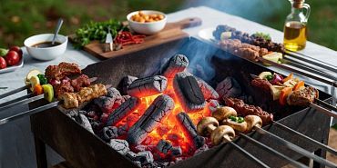 Как развести угли в мангале: с чего начинается хороший жар