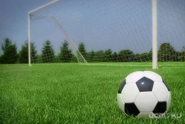 В Орле стартовали игры 13 тура Первенства города по футболу