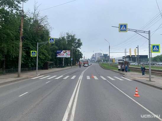 В Орле рядом с «ГРИНН» молодой водитель сбил пешехода-пенсионерку