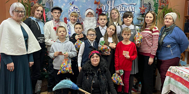 В «Веселое путешествие по новогодним сказкам» отправились дети из Свердловского района