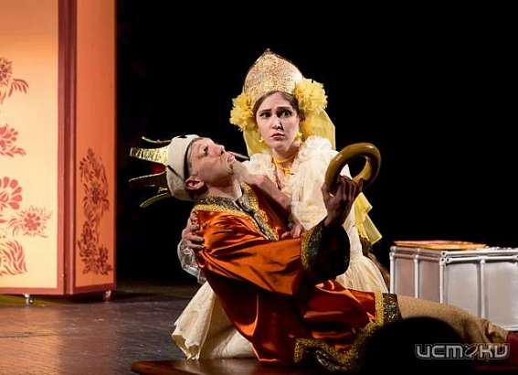 Артисты из Гомеля покажут юным орловчанам сказку «Летучий корабль»