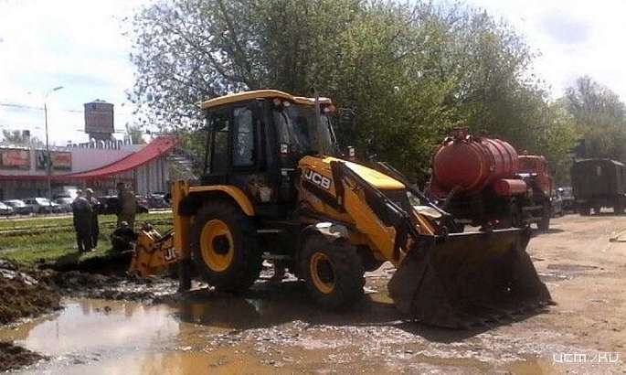 Коммунальная авария и парад Победы вошли в топ-3 новостей минувшей недели