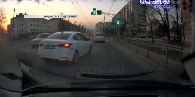 Белый «БМВ» скрылся с места ДТП: в Орле ищут очевидцев