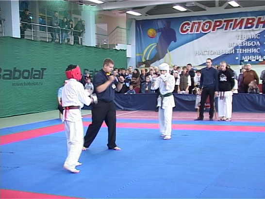 В Орле прошло первенство области по киокусинкай каратэ 