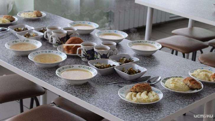 На питание школьников Орловская область потратит более 300 млн рублей