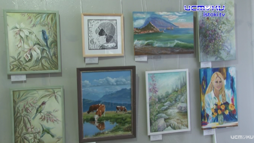 Выставка приуроченная к празднику весны начала работу в информационно выставочном центре