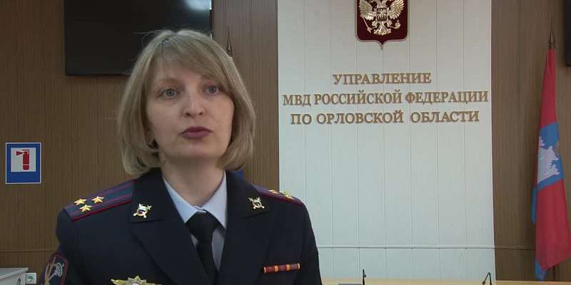 ВИДЕО: полицейские задержали водителя странного автомобиля, рассекавшего по Орлу накануне