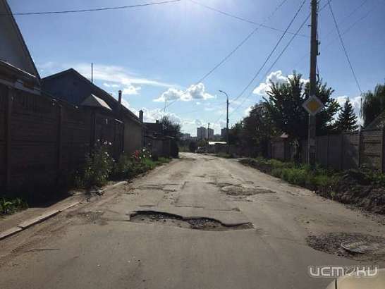 Орловчане рассказали, как ежедневно ездят по «забытой Богом дороге»