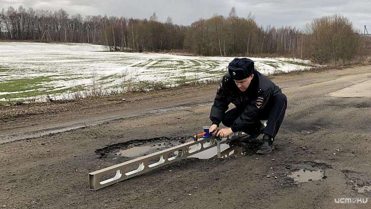 Орловским водителям, попавшим в ДТП из-за плохих дорог, нужно отстаивать права в суде 
