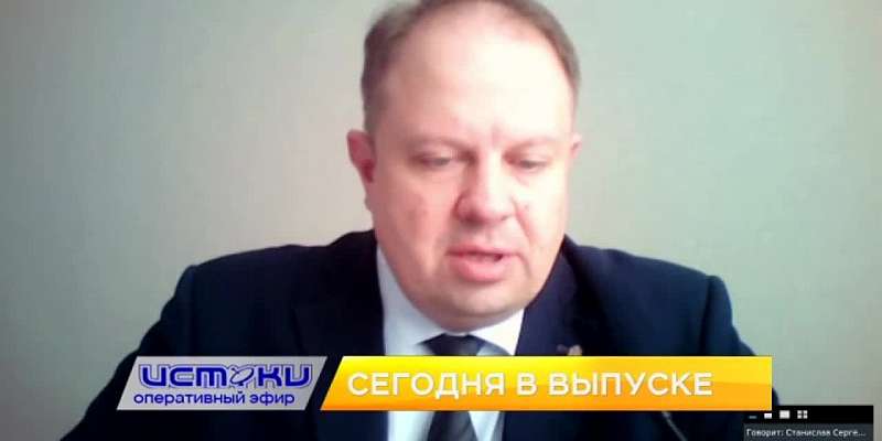 Орловчане могут увидеть работы членов старейшего фотоклуба "Пушкино", асфальт с орловских дорог по традиции сходит вместе со снегом и немного о корона...
