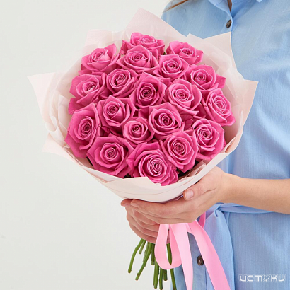 Розы в подарок маме: как выбрать лучшие