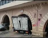 Видео: «мост глупости» в Орле не покорился очередному грузовику