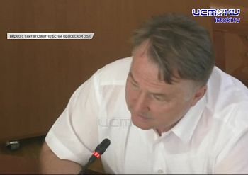 Слушали внимательно докладчика далеко не все! Слушали внимательно докладчика далеко не все!