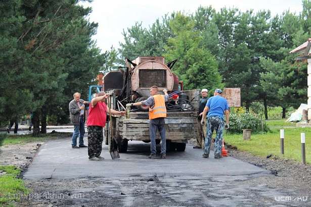 В Орле в порядок приводят кладбища