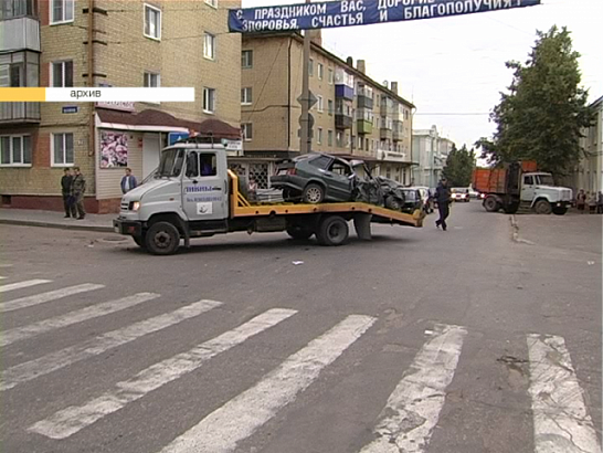 Новости за 90 секунд: будут судить полицейского за ДТП, в котором погибла жена мэра, заместитель Берникова строит дом за 10 миллионов рублей, а в субботу орловчане смогут увидеть Вику Цыганову вживую