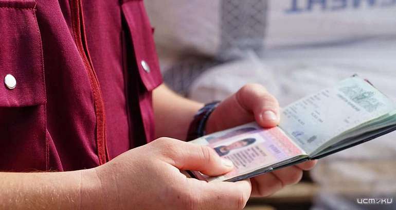 На жительницу Хотынецкого района завели дело за регистрацию иностранца