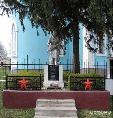 В Орловской области теперь нельзя размещать рекламу возле братской могилы
