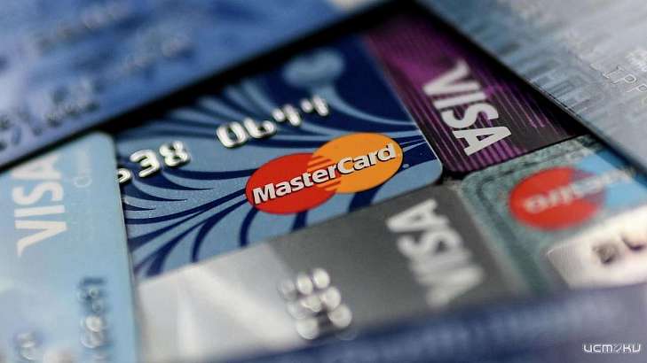 В России выпустили рекордное число кредитных карт