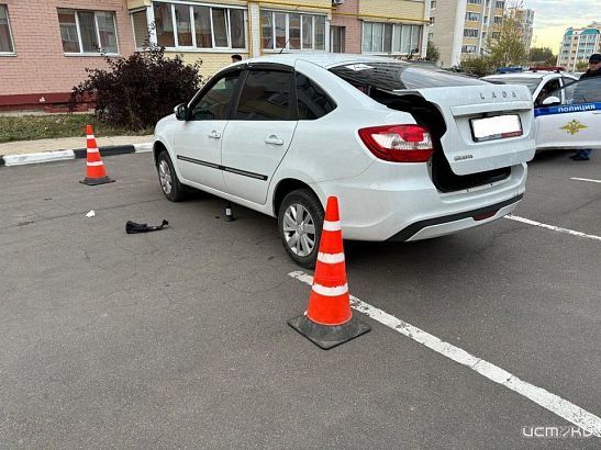 В орловском дворе автомобиль насмерть сбил пешехода