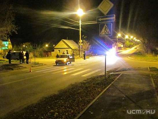 На Орловщине водитель на пешеходном переходе сбил женщину